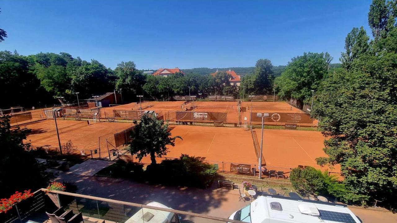 Cibulka Kamp alanı Prag